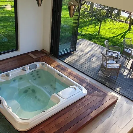 Maison Normande Au Bord De Riviere Avec Et Sauna * Rugles