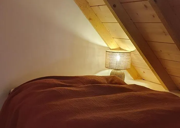 Сasa de vacaciones Maison Normande Au Bord De Riviere Avec Et Sauna Rugles